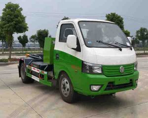 程力牌CL5040ZXXBEV型純電動(dòng)車廂可卸式垃圾車